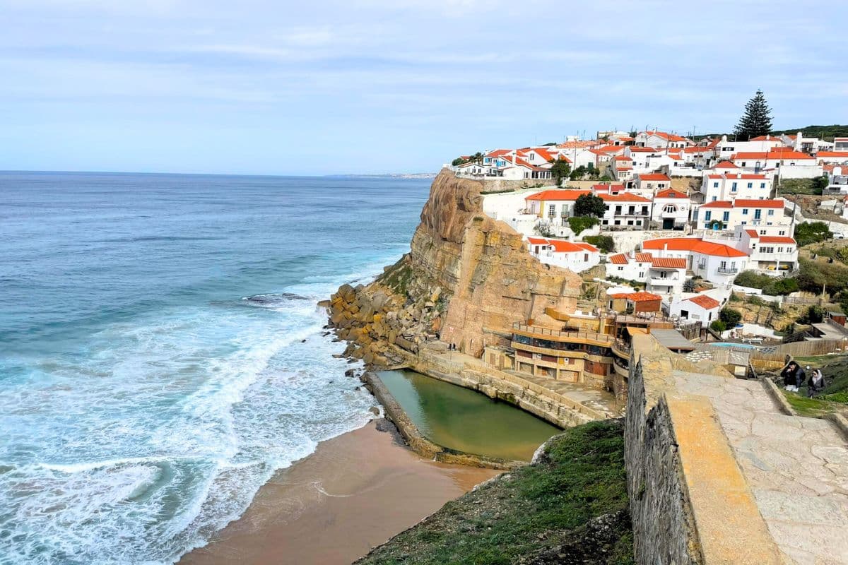 Beach-Towns-near-Lisbon-Portugal-4